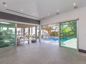 2440 N Shore Ter, Miami Beach FL 33141