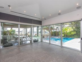 2440 N Shore Ter, Miami Beach FL 33141