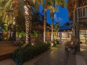 2440 N Shore Ter, Miami Beach FL 33141