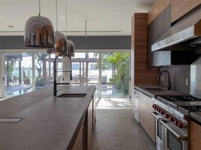 2440 N Shore Ter, Miami Beach FL 33141