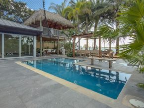 2440 N Shore Ter, Miami Beach FL 33141