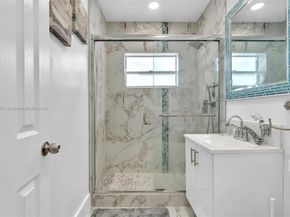 590 W 39th St, Hialeah FL 33012
