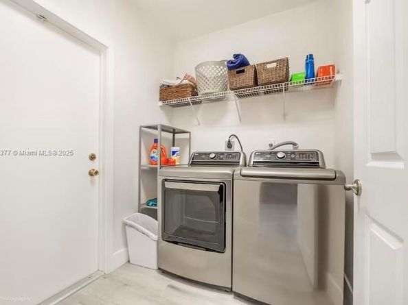 16013 SW 148th Ter, Miami FL 33196