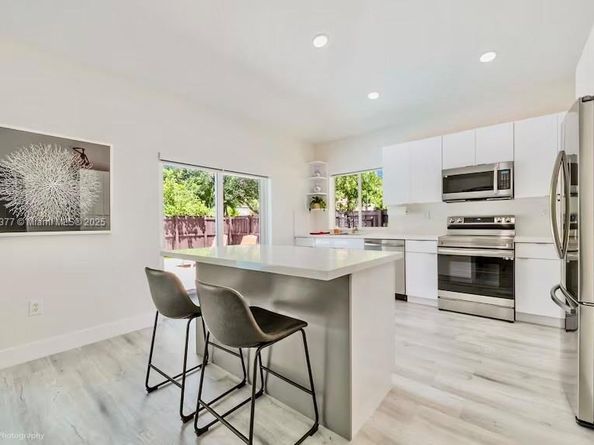16013 SW 148th Ter, Miami FL 33196