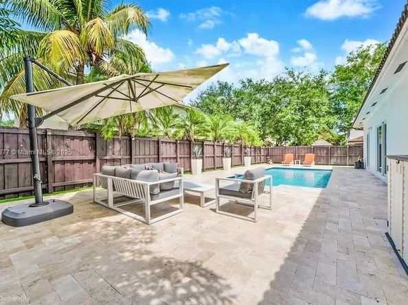 16013 SW 148th Ter, Miami FL 33196