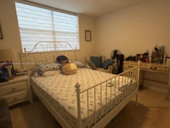 2850 Somerset Dr 202L, Lauderdale Lakes FL 33311