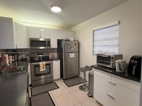 2850 Somerset Dr 202L, Lauderdale Lakes FL 33311