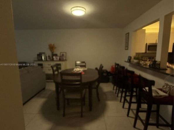 2850 Somerset Dr 202L, Lauderdale Lakes FL 33311