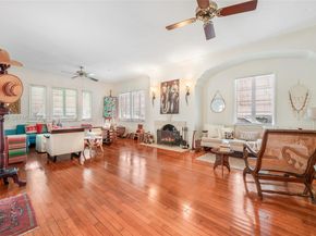 111 Salamanca Ave, Coral Gables FL 33134