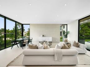 4425 Adams Ave, Miami Beach FL 33140