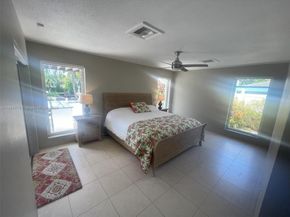 2740 NE 6th St, Pompano Beach FL 33062