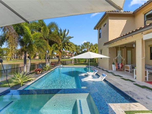 11360 NW 83rd Way, Parkland FL 33076