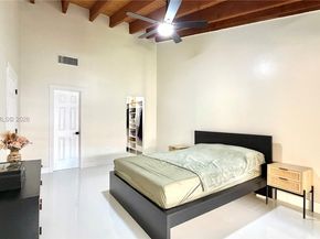 10271 Oleander Ct, Pembroke Pines FL 33026