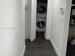 3008 NW 13th St, Miami FL 33125