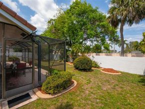 13393 NW 7th St, Plantation FL 33325