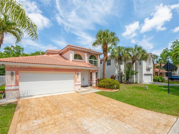 13393 NW 7th St, Plantation FL 33325