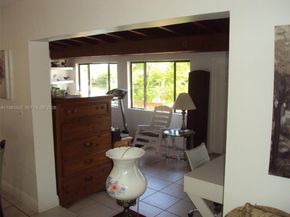 Undisclosed Address #A11983335, Miami FL 33183