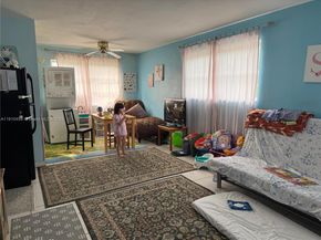 2444 Polk St 210, Hollywood FL 33020