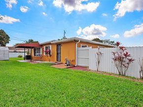 2055 NW 132nd St, Miami FL 33167