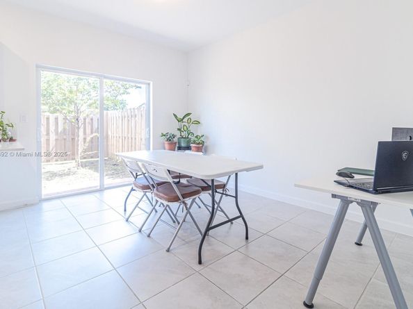 12509 NW 23rd Pl, Miami FL 33167