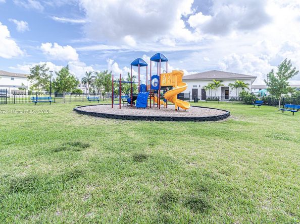12509 NW 23rd Pl, Miami FL 33167