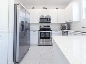 12509 NW 23rd Pl, Miami FL 33167