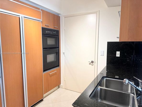 18911 Collins Ave 1102, Sunny Isles Beach FL 33160