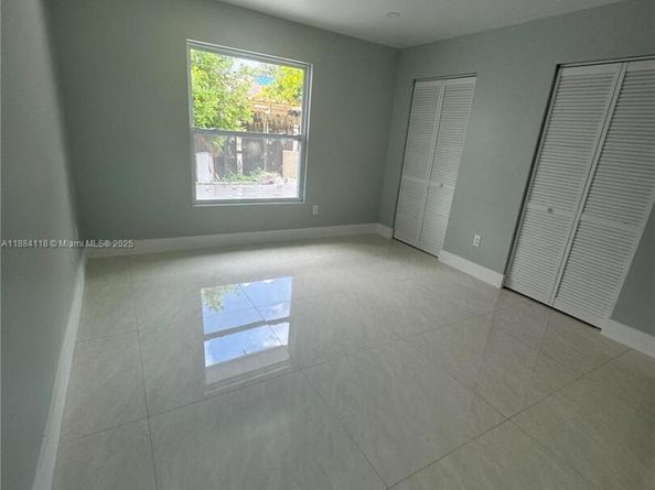 18902 NW 46th Ave, Miami Gardens FL 33055