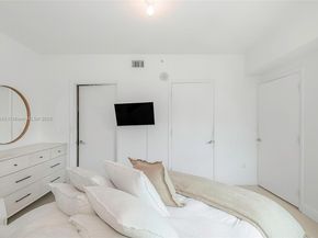 350 S Miami Ave 3508, Miami FL 33130