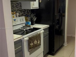 3120 N Pine Island Rd 307, Sunrise FL 33351