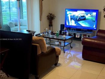 3120 N Pine Island Rd