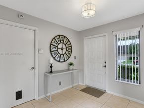 11905 Donlin Dr, Wellington FL 33414