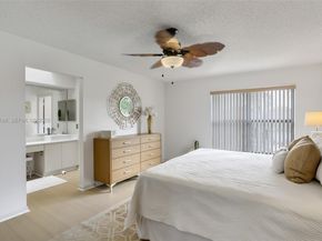 11905 Donlin Dr, Wellington FL 33414