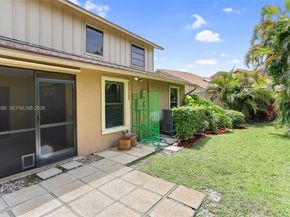 11905 Donlin Dr, Wellington FL 33414