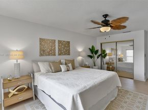 11905 Donlin Dr, Wellington FL 33414