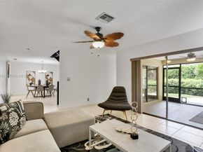 11905 Donlin Dr, Wellington FL 33414