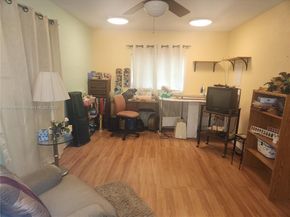 6900 NW 94th Ave, Tamarac FL 33321