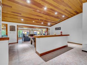 7801 SW 170th St, Palmetto Bay FL 33157