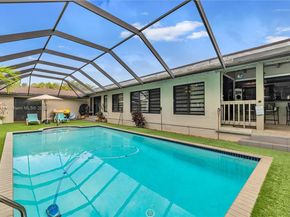 7801 SW 170th St, Palmetto Bay FL 33157