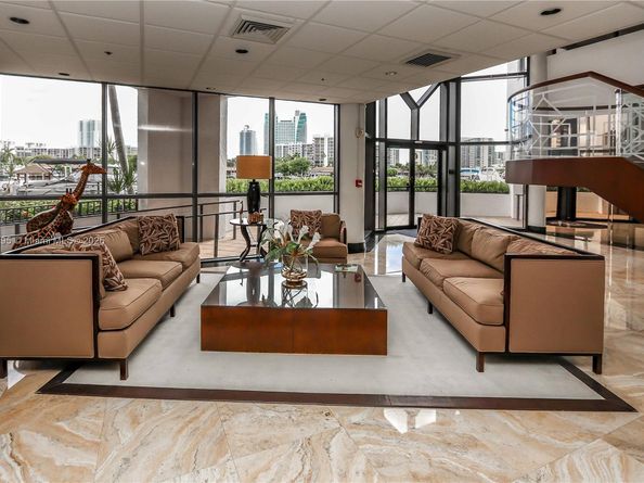 300 Three Islands Blvd 405, Hallandale Beach FL 33009