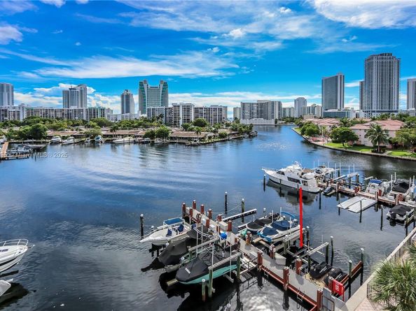 300 Three Islands Blvd 405, Hallandale Beach FL 33009