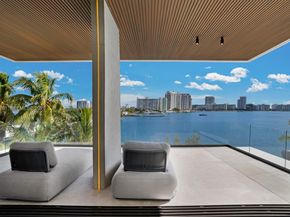 217 E Rivo Alto Dr, Miami Beach FL 33139