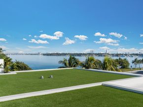 217 E Rivo Alto Dr, Miami Beach FL 33139