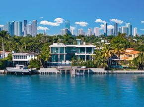 217 E Rivo Alto Dr, Miami Beach FL 33139