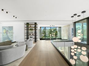 217 E Rivo Alto Dr, Miami Beach FL 33139