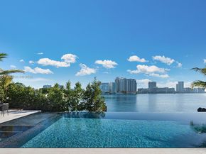 217 E Rivo Alto Dr, Miami Beach FL 33139