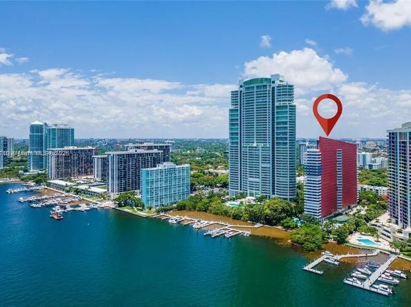 1627 Brickell Ave 2006, Miami FL 33129