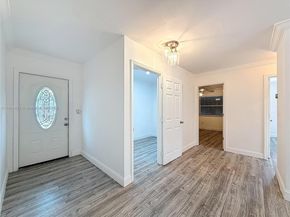 6464 Mcclellan St, Hollywood FL 33024