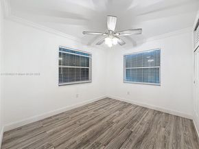 6464 Mcclellan St, Hollywood FL 33024