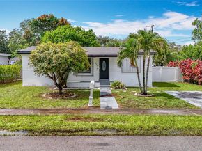6464 Mcclellan St, Hollywood FL 33024